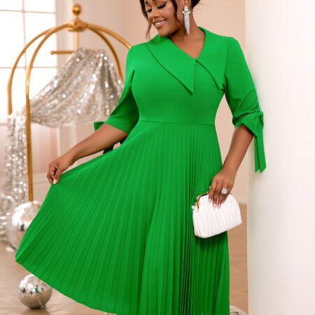 Pleated midi dress -green