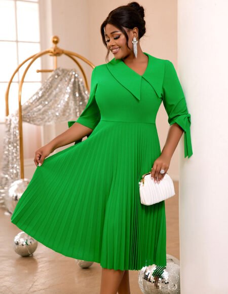 Pleated midi dress -green